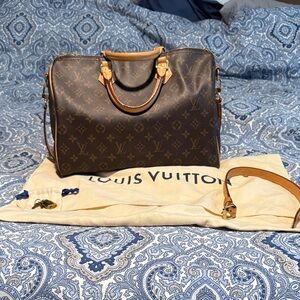 Louis Vuitton Monogram Speedy Bandouliere 35 Handbag